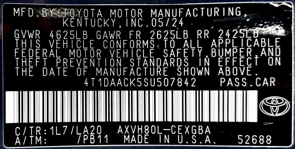 Used 2025 Toyota Camry XLE FWD image 24