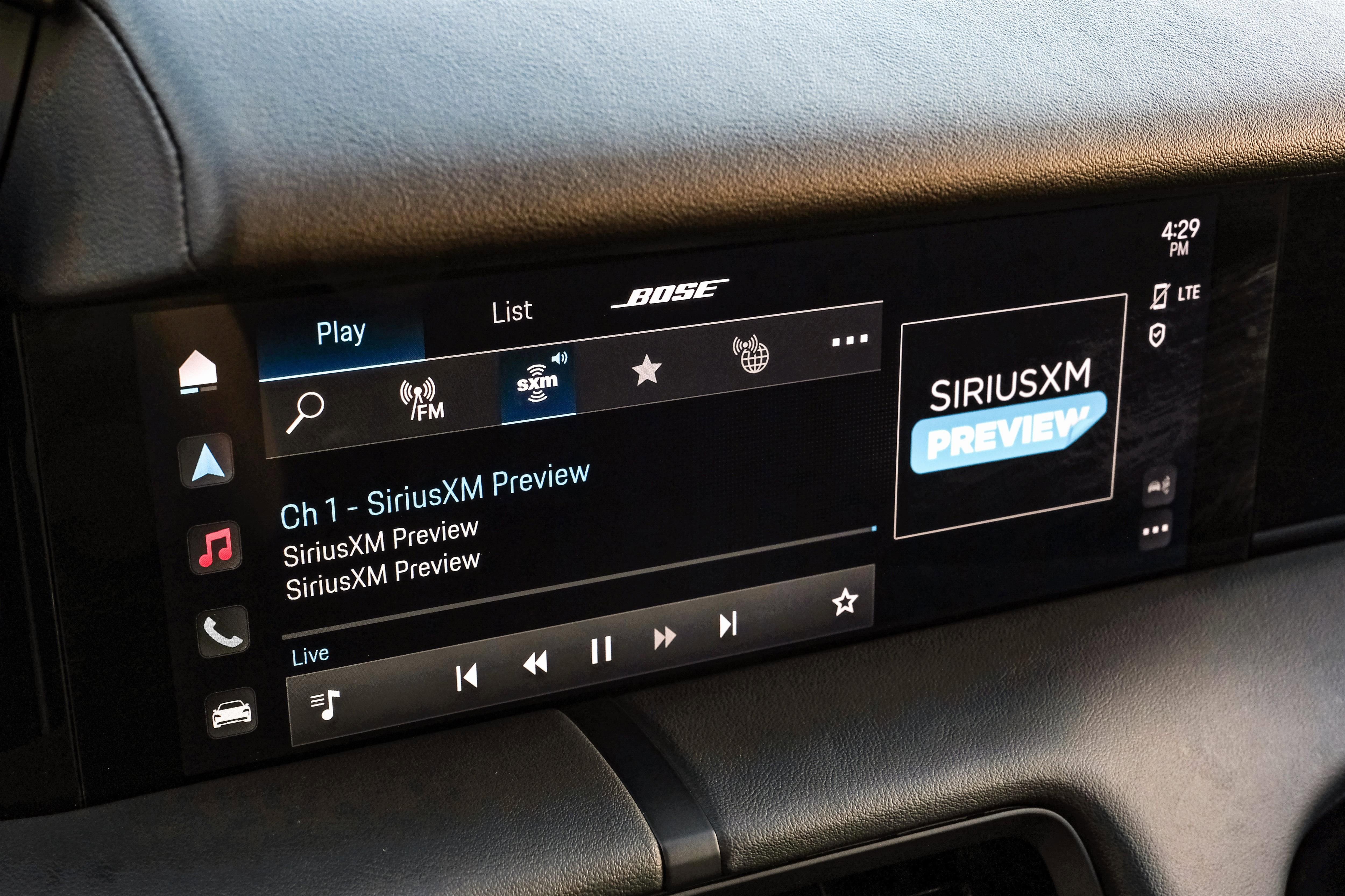 Used 2021 Porsche Taycan image 25