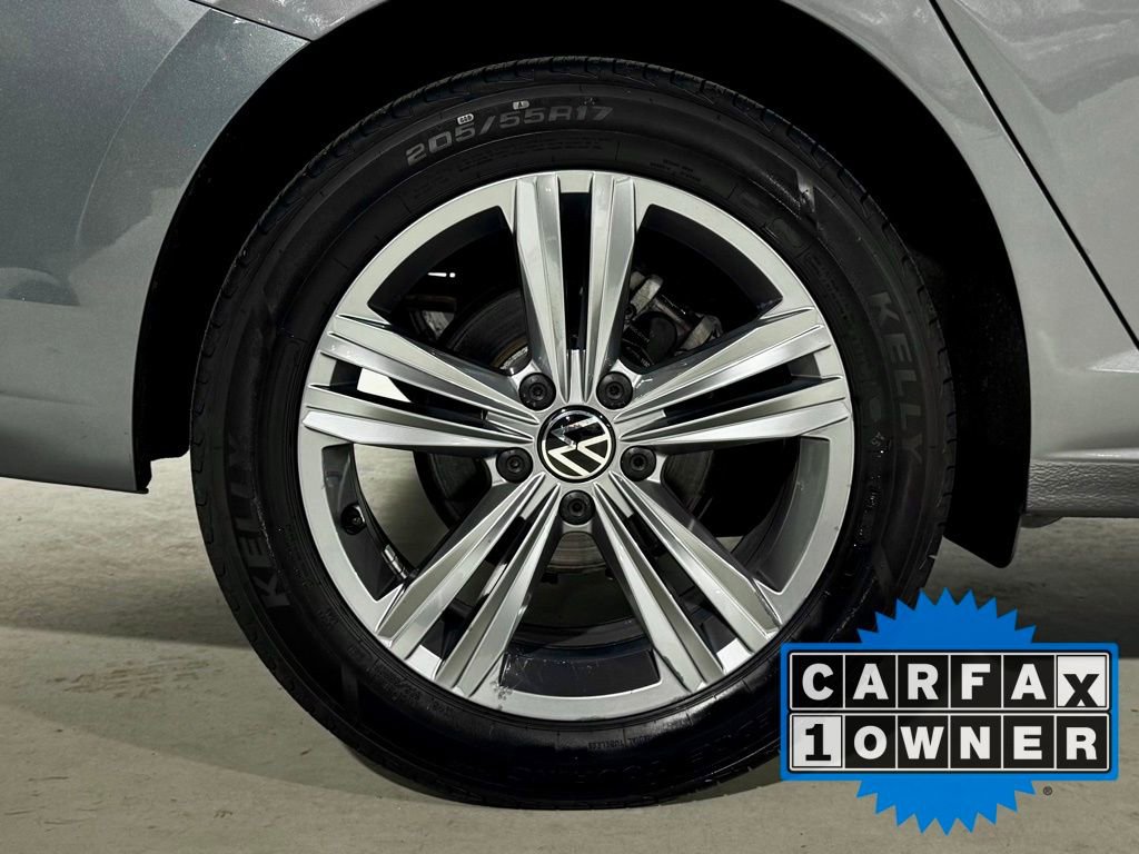 Used 2024 Volkswagen Jetta SE image 31
