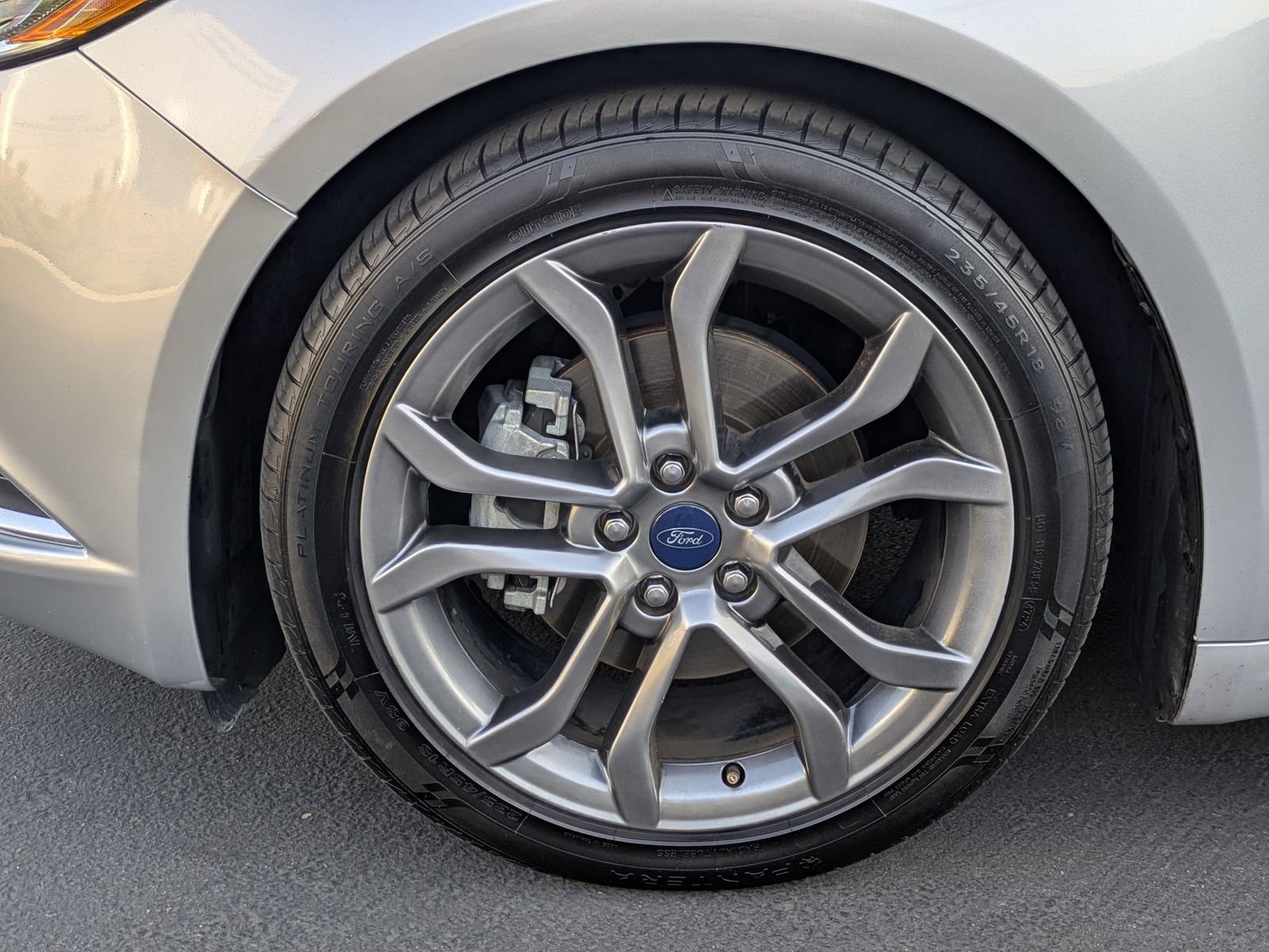 Used 2017 Ford Fusion SE w/ Equipment Group 201A FWD image 50