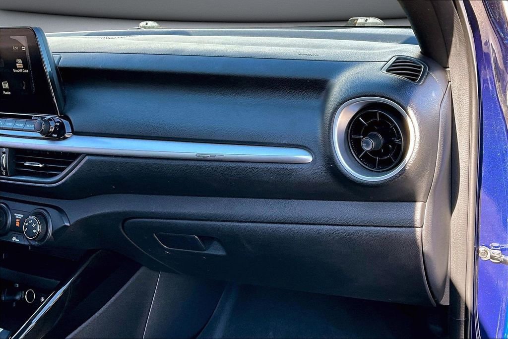 Used 2021 Kia Forte GT image 58