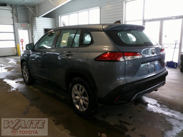 Used 2023 Toyota Corolla Cross L image 4