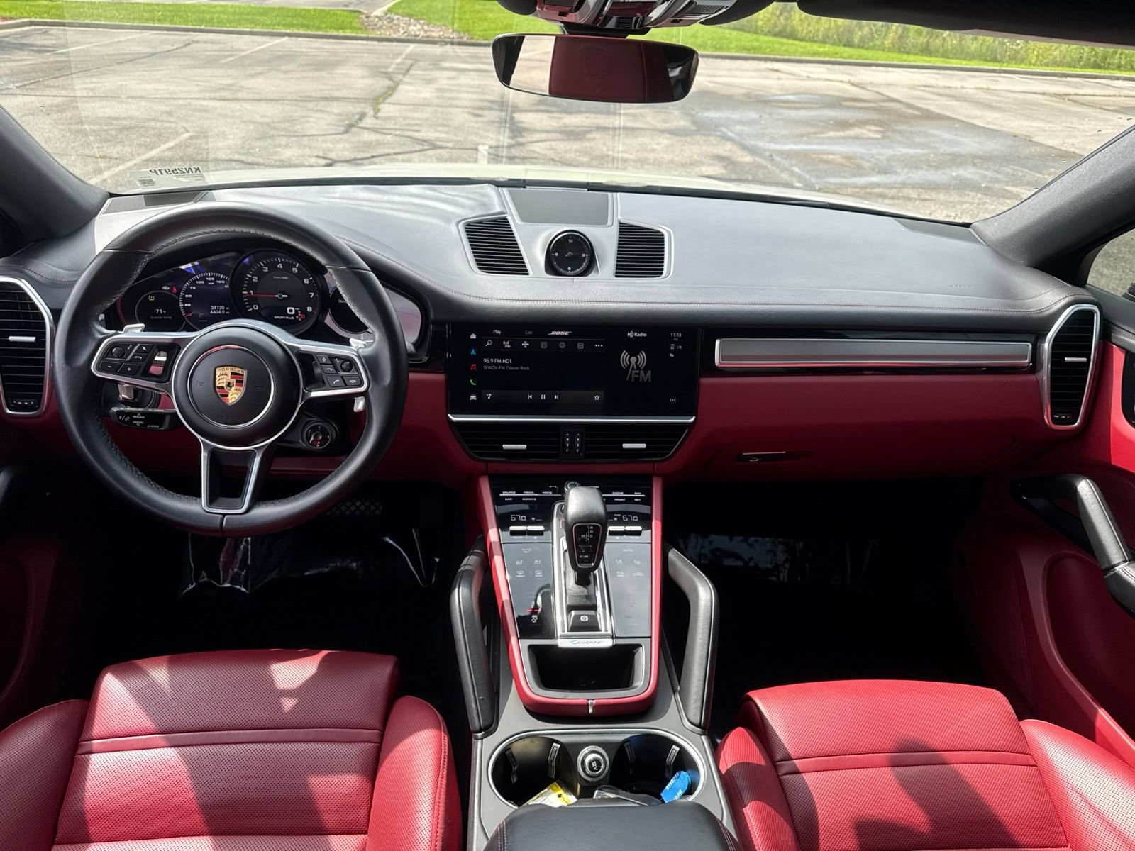 Used 2022 Porsche Cayenne Platinum Edition AWD/4WD image 14