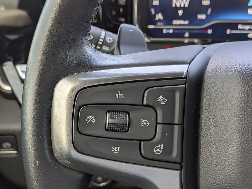 Used 2023 Chevrolet Silverado 1500 LT AWD/4WD image 23