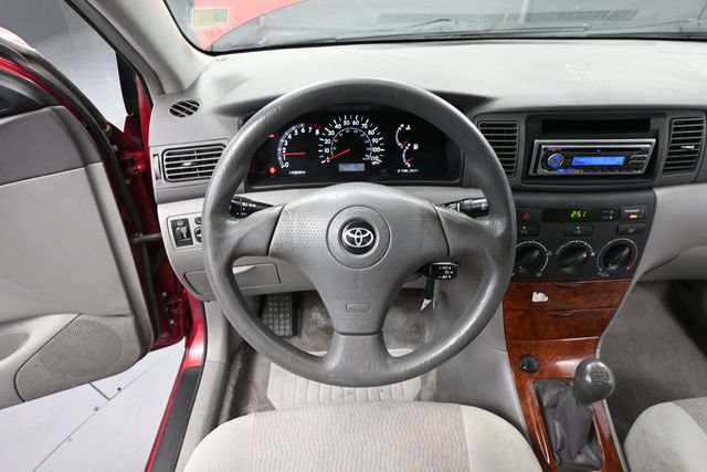 Used 2007 Toyota Corolla LE FWD image 19
