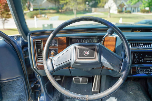 Used 1989 Cadillac Brougham RWD image 30