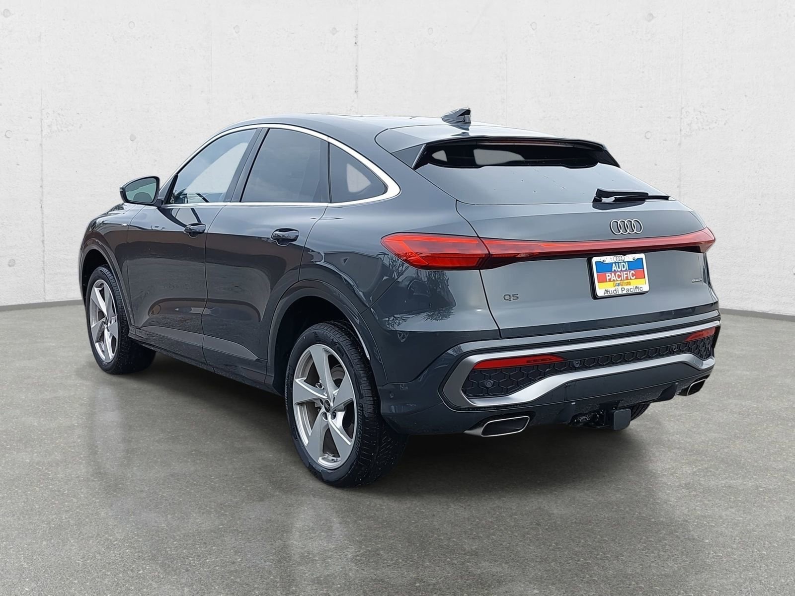New 2025 Audi Q5 Premium Plus image 7