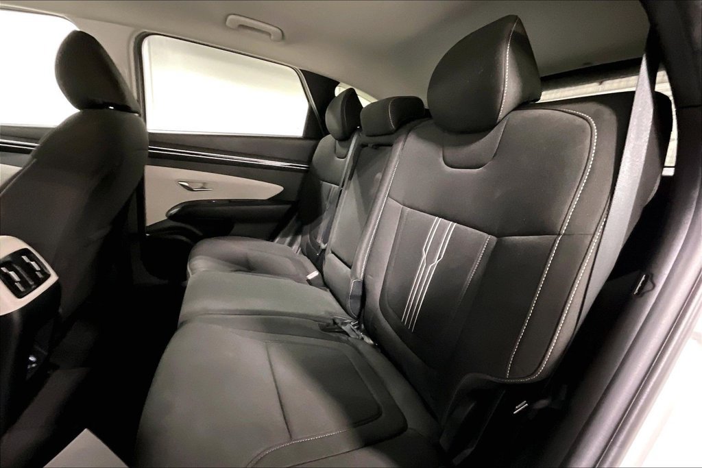 Used 2023 Hyundai Tucson SEL AWD/4WD image 32