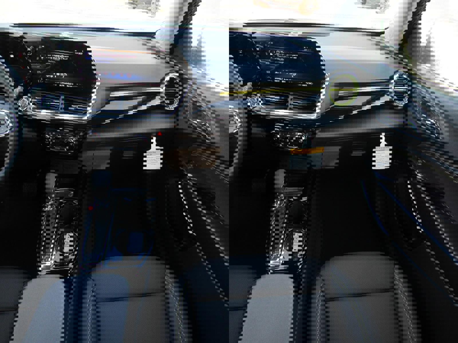 New 2026 Chevrolet Trax ACTIV w/ Sunroof Package image 14