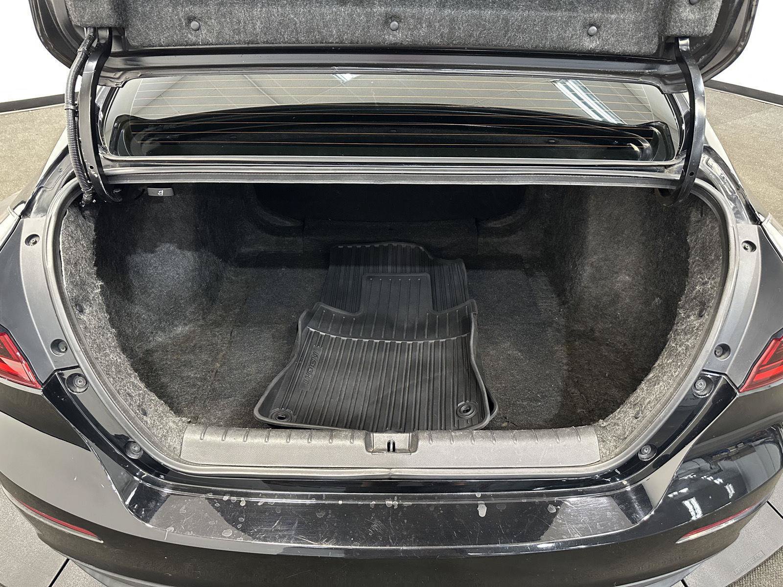 Used 2019 Honda Insight LX image 23