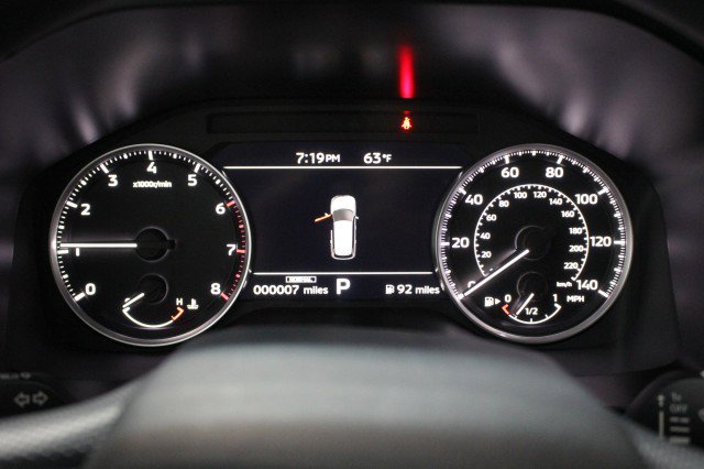 New 2025 Mitsubishi Outlander ES image 13