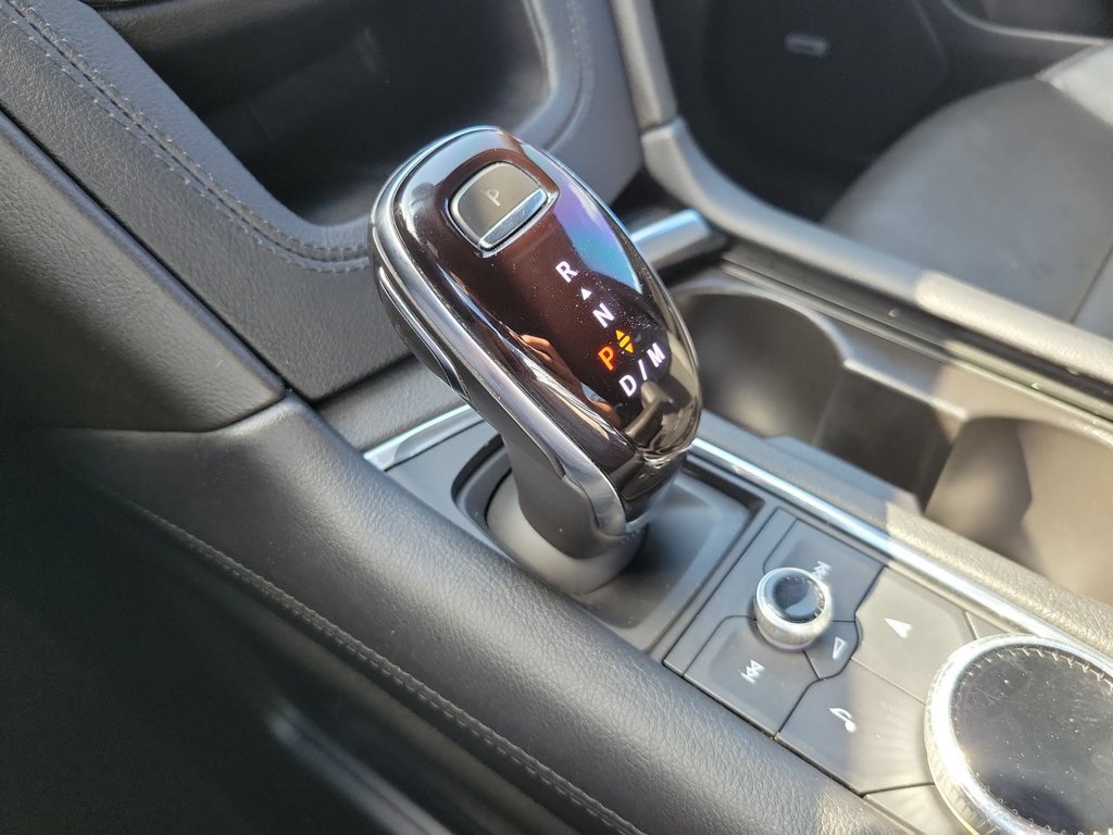Certified 2021 Cadillac XT6 Premium Luxury FWD image 15