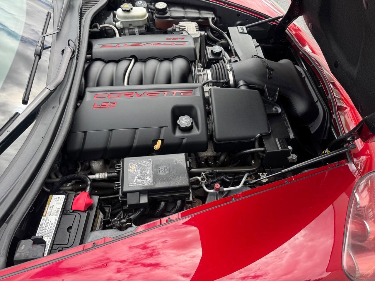 Used 2011 Chevrolet Corvette Coupe w/ 1LT RWD image 14