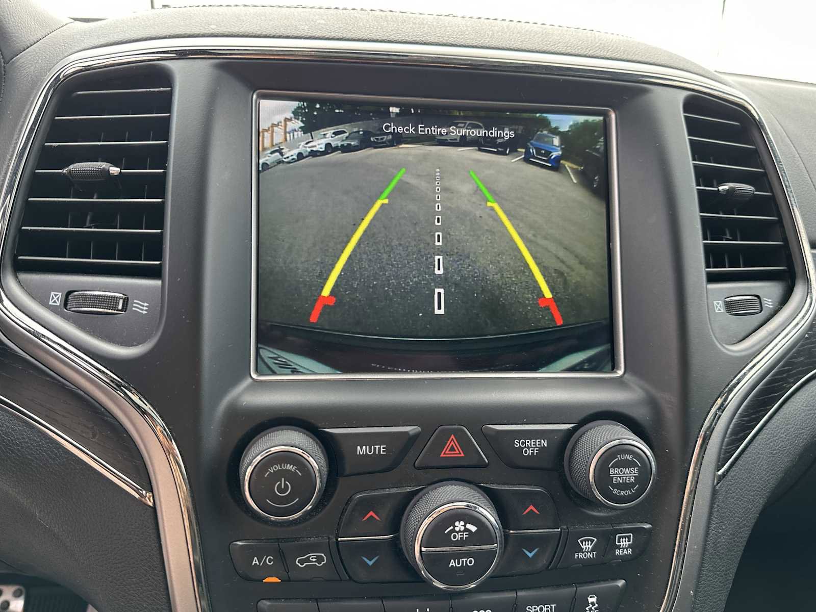 Used 2018 Jeep Grand Cherokee High Altitude image 18