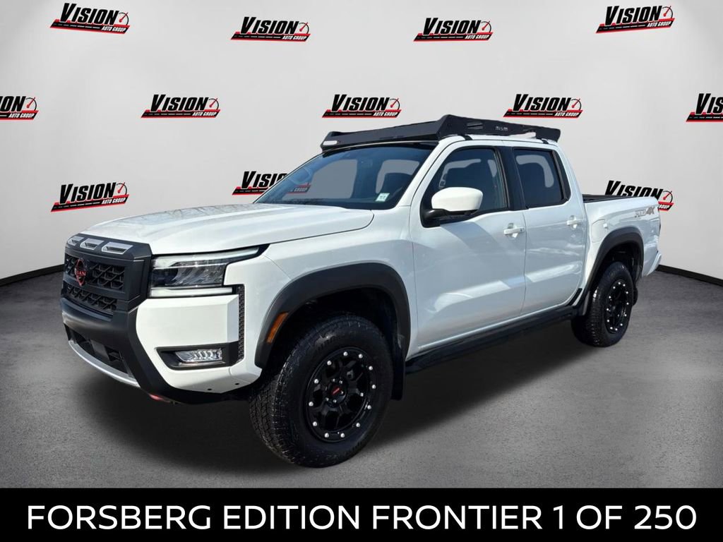 New 2025 Nissan Frontier PRO-4X w/ Pro Convenience Package image 1
