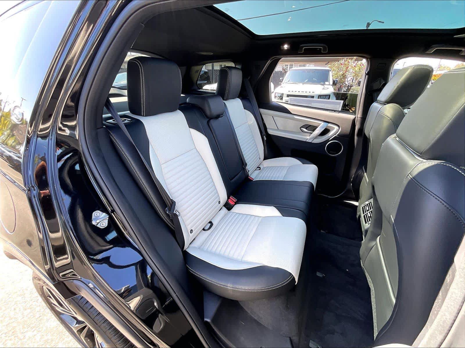 New 2026 Land Rover Discovery Sport Landmark AWD/4WD image 27