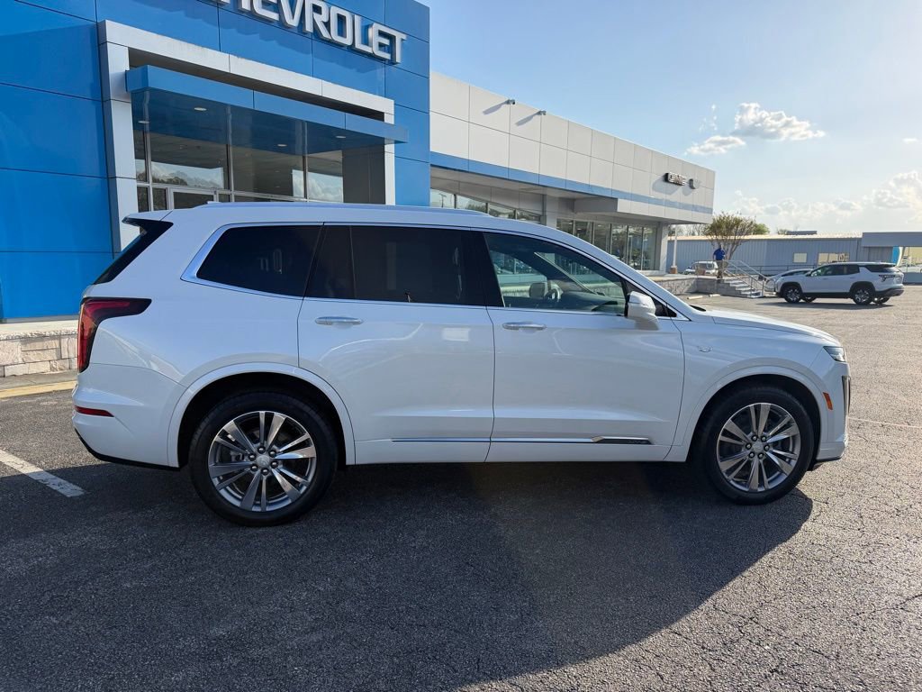 Used 2024 Cadillac XT6 Premium Luxury w/ LPO, Floor Liner Package image 8