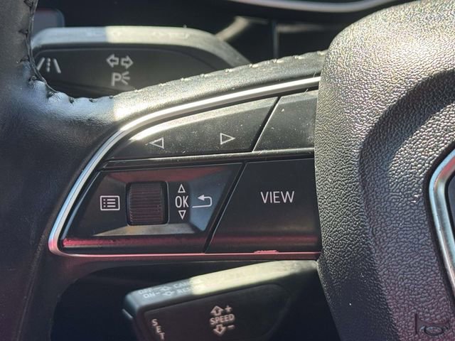 Used 2019 Audi Q3 2.0T Premium w/ Convenience Package AWD/4WD image 21