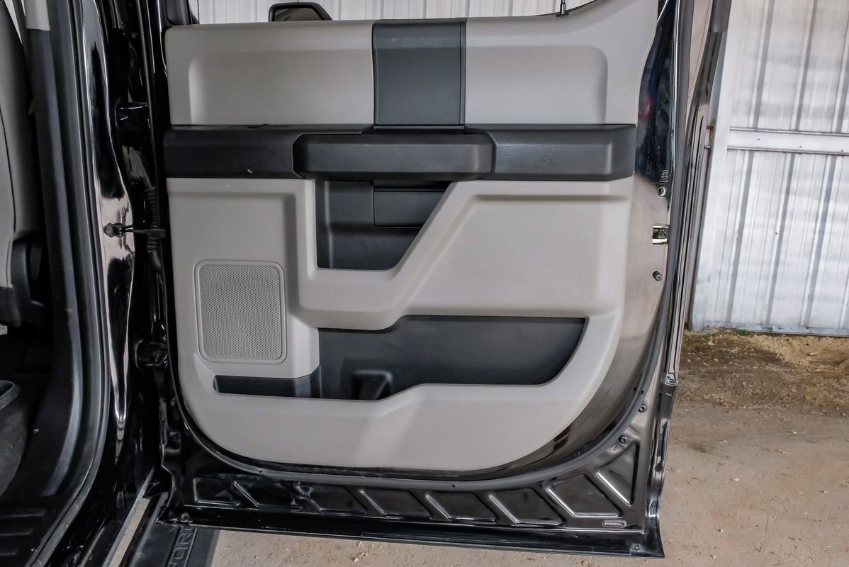 Used 2018 Ford F250 XL w/ STX Appearance Package AWD/4WD image 46