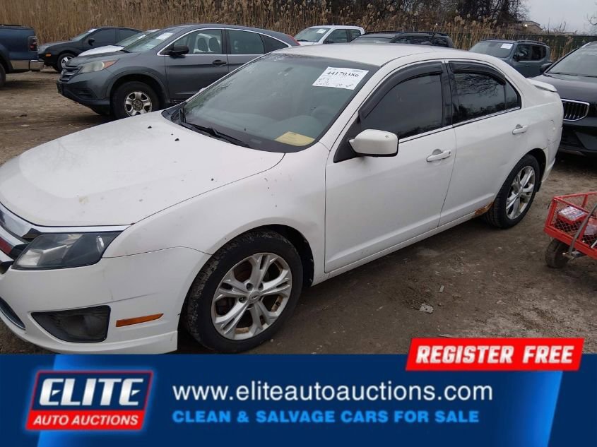 Used 2012 Ford Fusion SE image 3