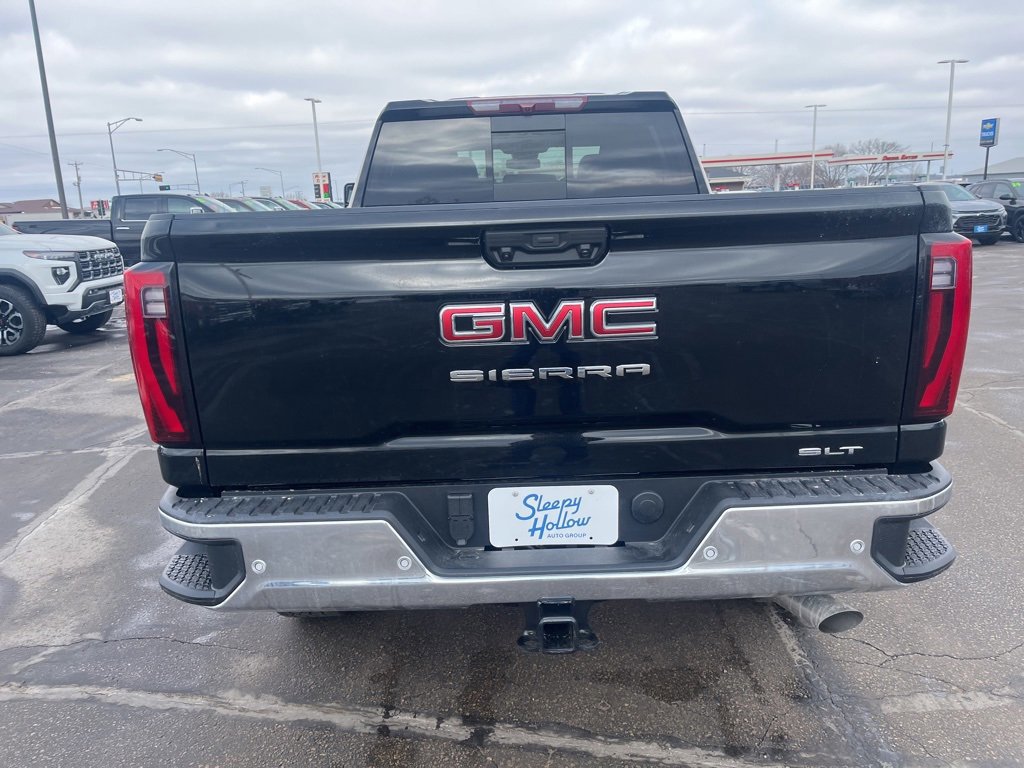 New 2026 GMC Sierra 3500 SLT w/ SLT Premium Package image 6