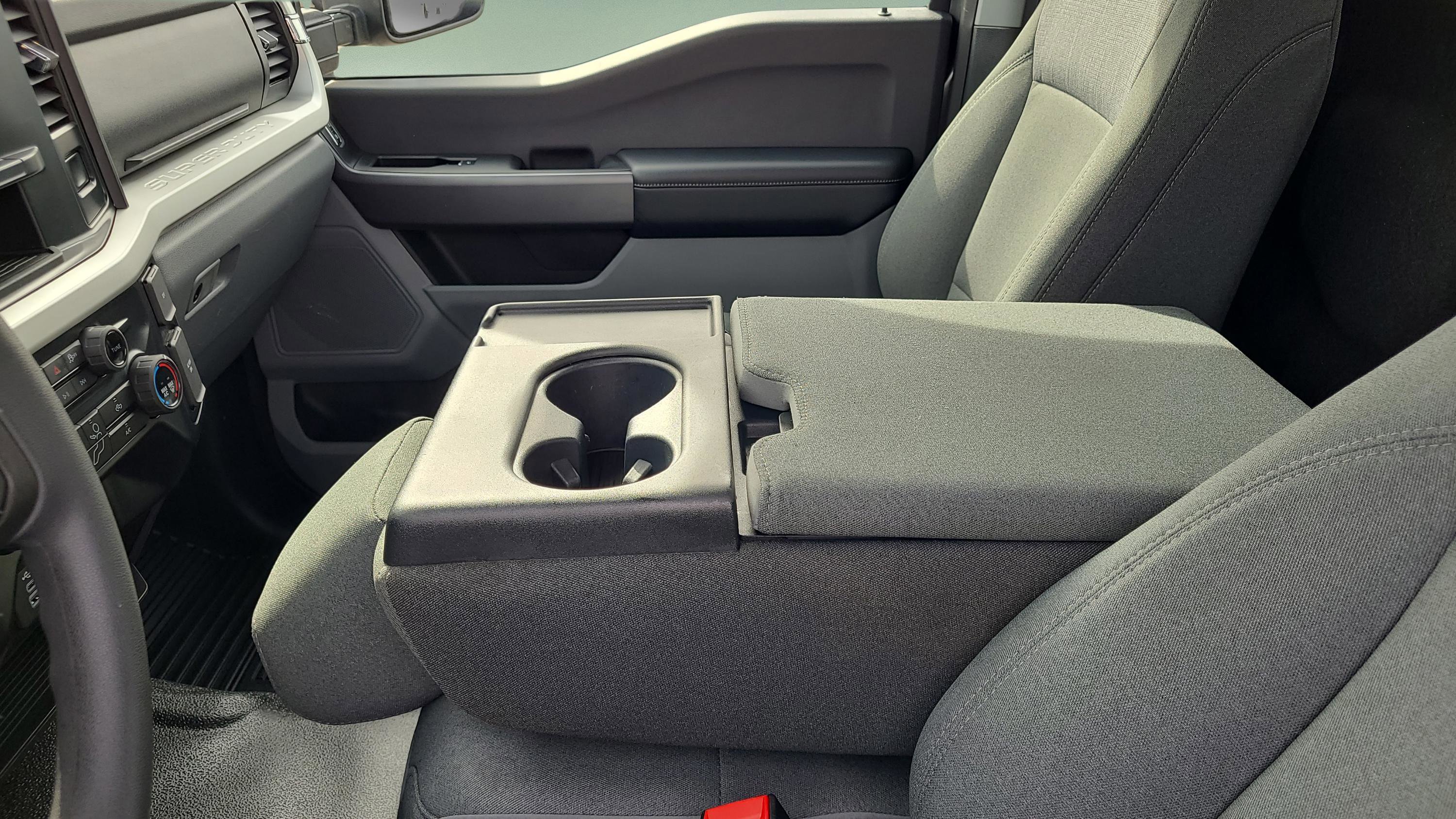 Used 2025 Ford F350 XLT w/ 360-Degree Camera Package image 29