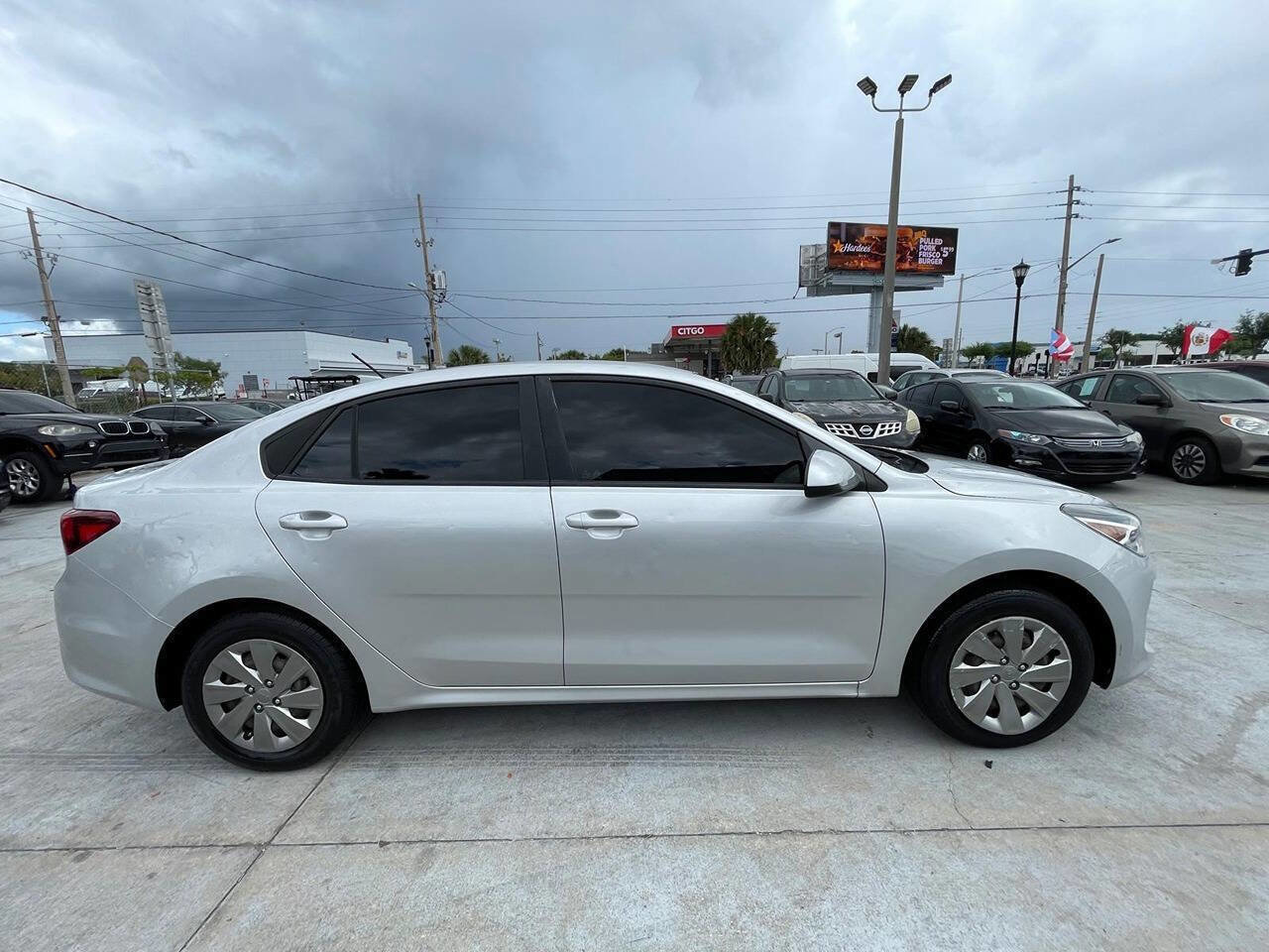 Used 2019 Kia Rio S FWD image 3