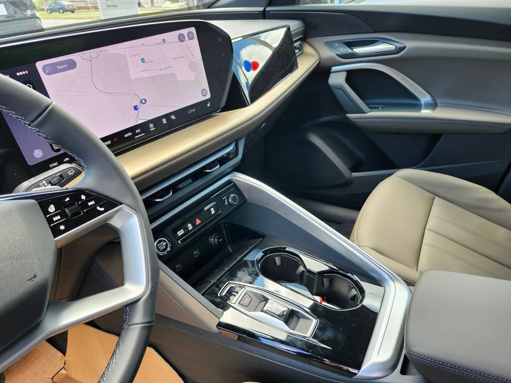 New 2026 Audi Q5 Premium AWD/4WD image 10