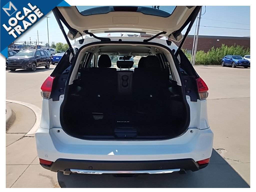 Used 2019 Nissan Rogue SV FWD image 28