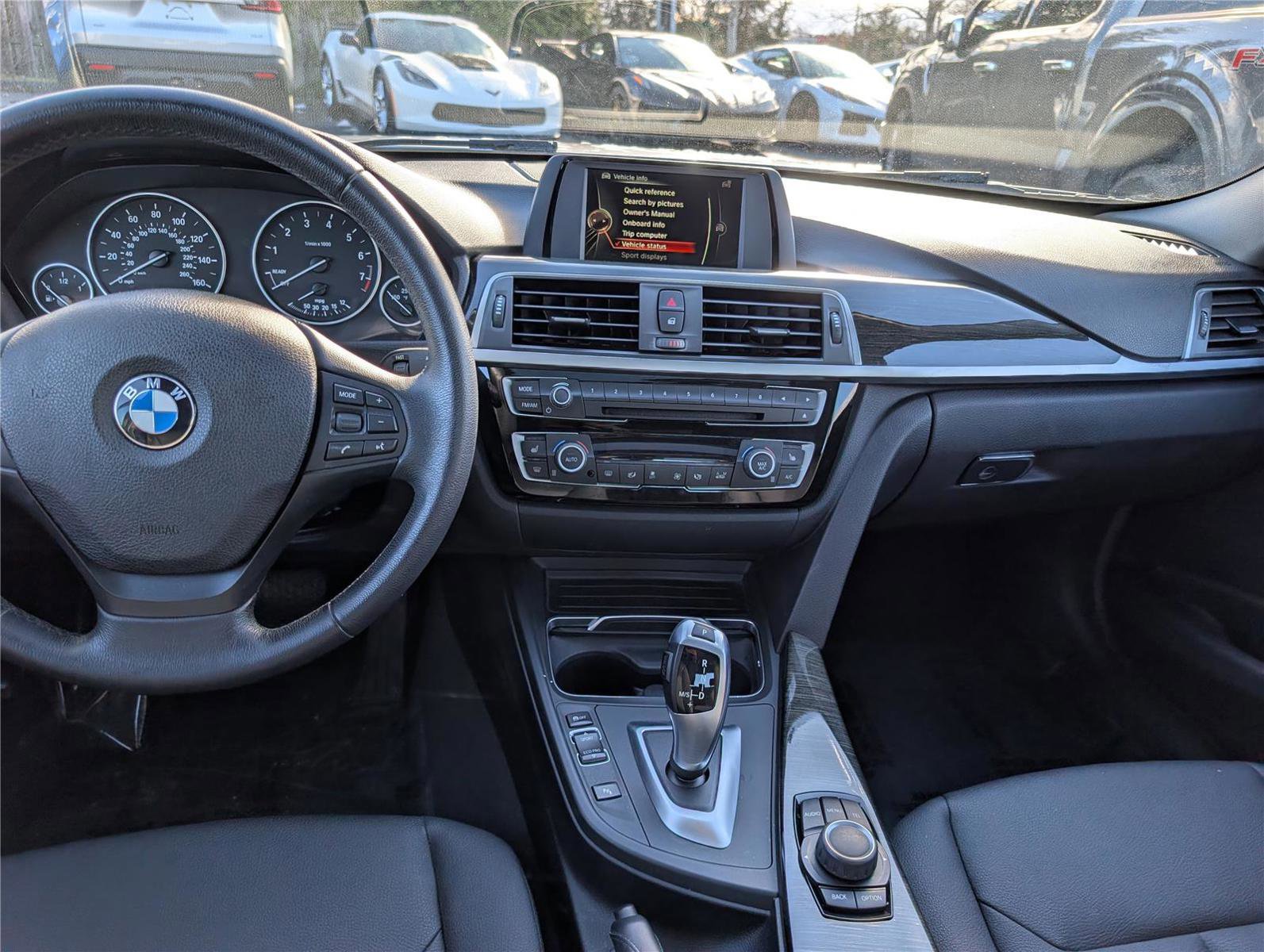 Used 2017 BMW 320i Sedan image 17