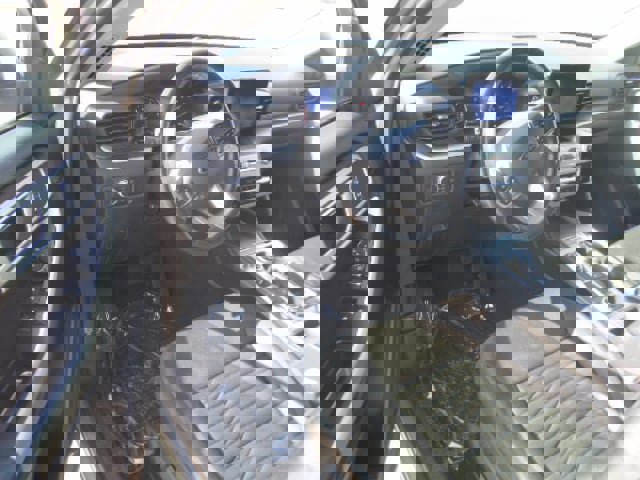 Used 2020 Ford Explorer XLT w/ Comfort Package image 13