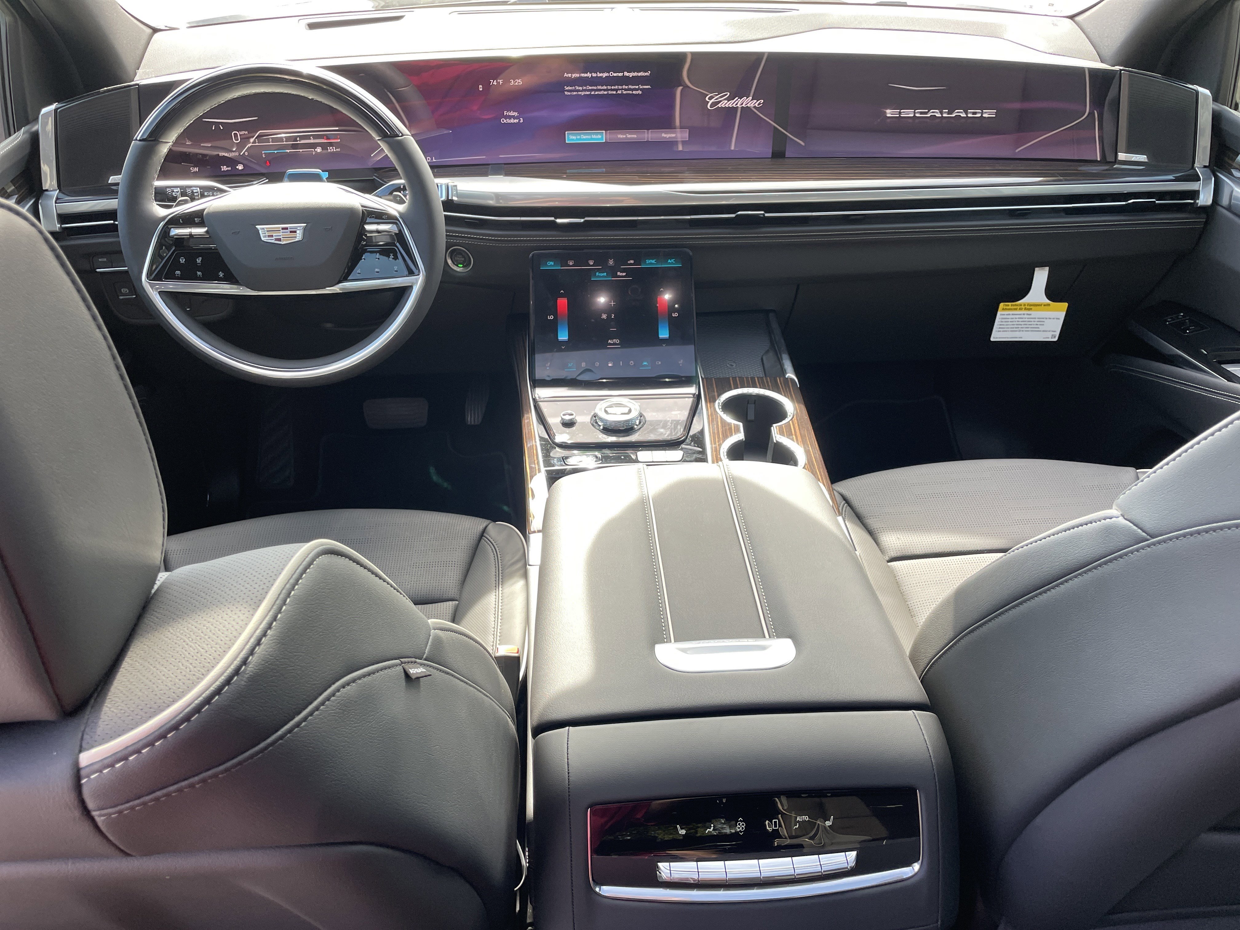 New 2026 Cadillac Escalade Luxury image 19