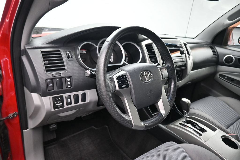 Used 2012 Toyota Tacoma PreRunner w/ TRD Sport Pkg RWD image 12