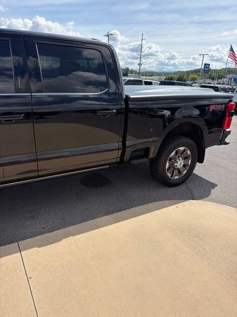 Used 2024 Ford F350 King Ranch AWD/4WD image 7