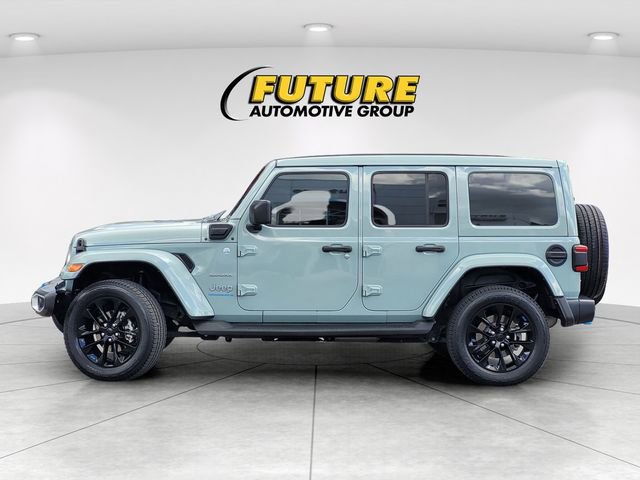 Used 2023 Jeep Wrangler Unlimited Sahara AWD/4WD image 8