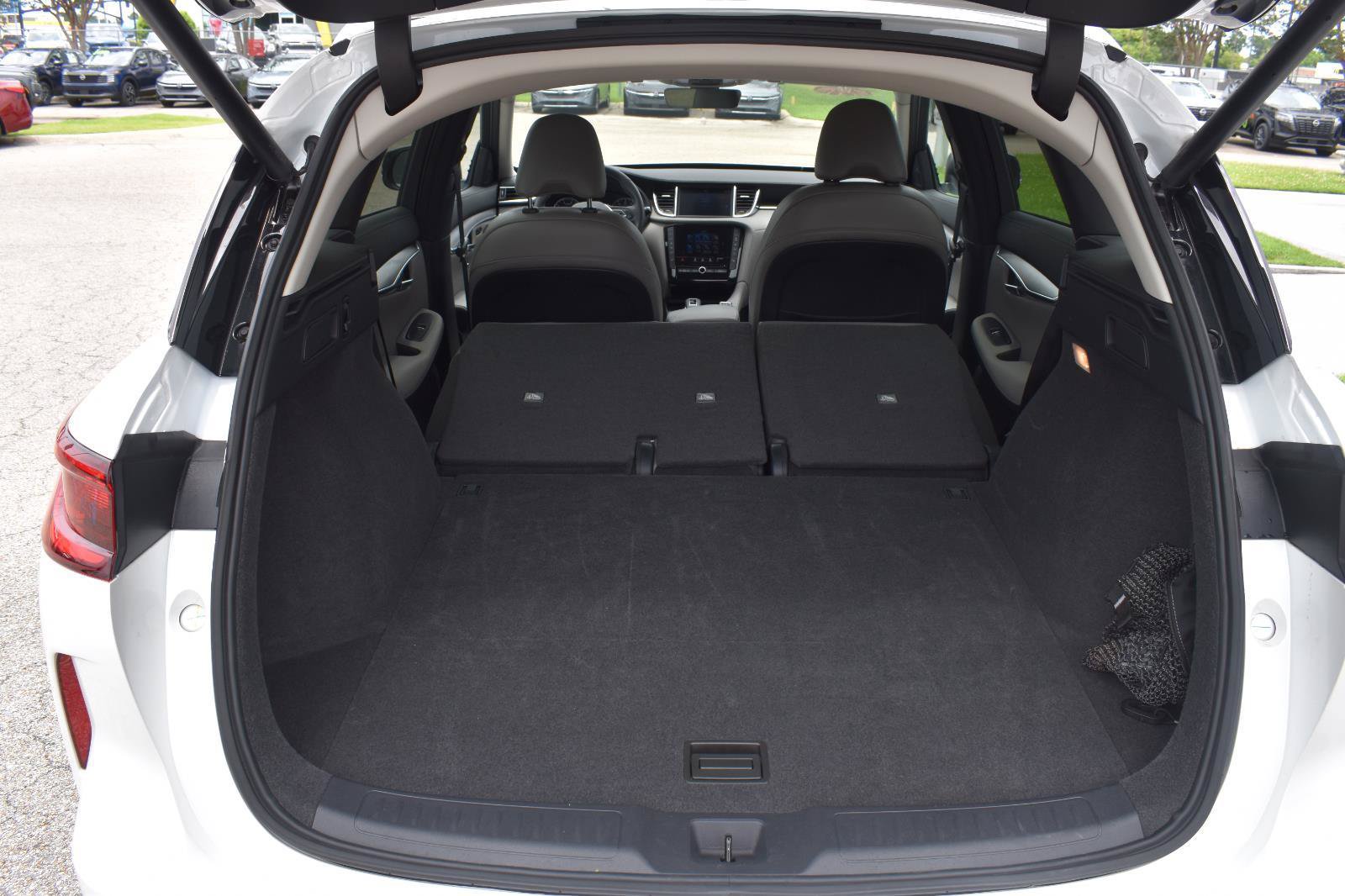 Used 2023 INFINITI QX50 Luxe FWD image 54