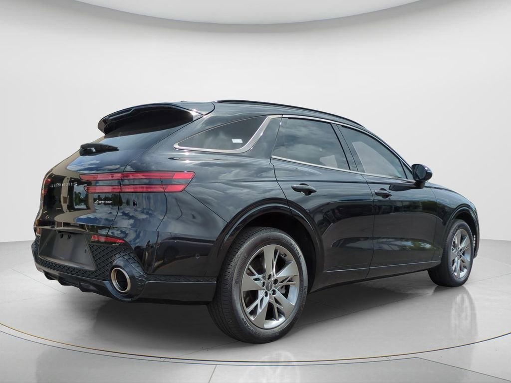 Used 2022 Genesis GV70 3.5T Sport w/ Sport Advanced Package AWD/4WD image 4