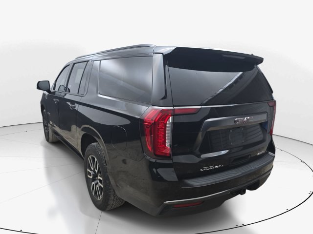 Used 2021 GMC Yukon XL AT4 w/ AT4 Premium Plus Package AWD/4WD image 8
