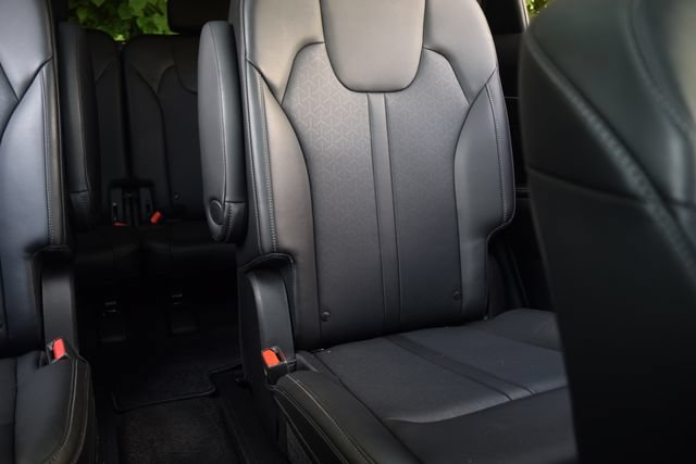 Used 2023 Kia Sorento SX AWD/4WD image 17