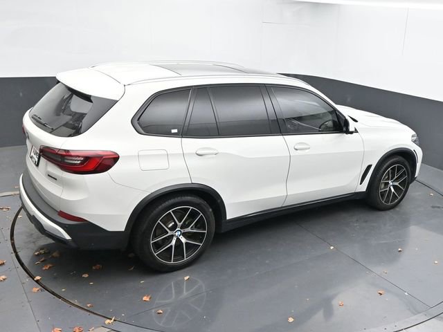 Used 2019 BMW X5 xDrive40i w/ Convenience Package image 42