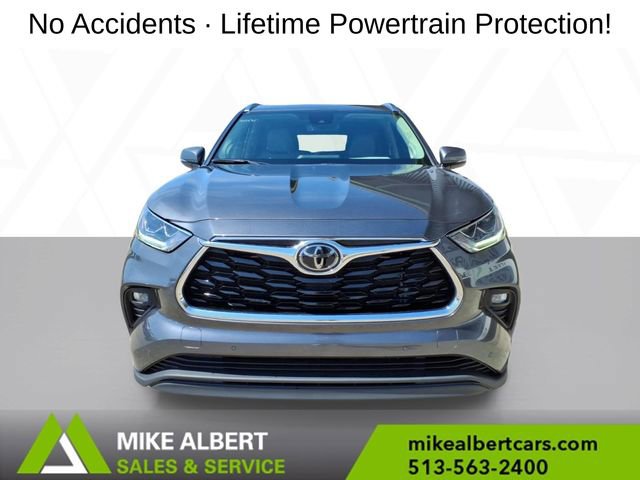 Used 2021 Toyota Highlander Limited image 2