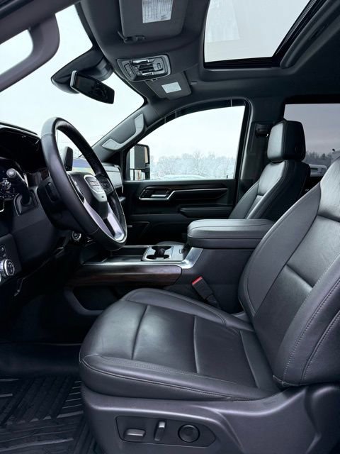Used 2024 GMC Sierra 2500 SLT w/ SLT Premium Package image 13