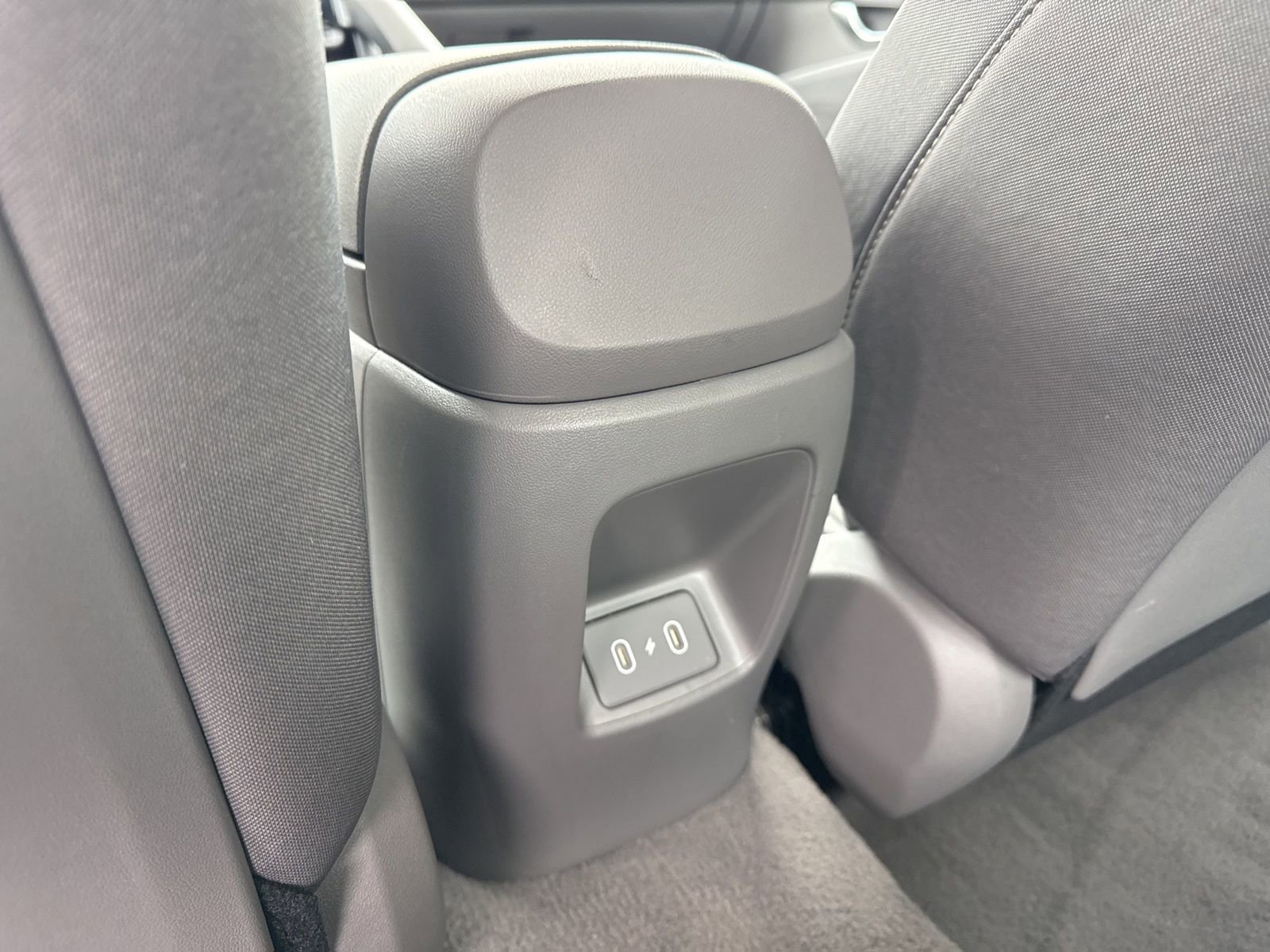 Certified 2025 Hyundai Elantra Sport image 14