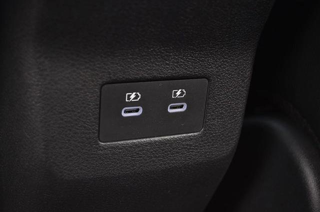 New 2025 Nissan Kicks SR image 27