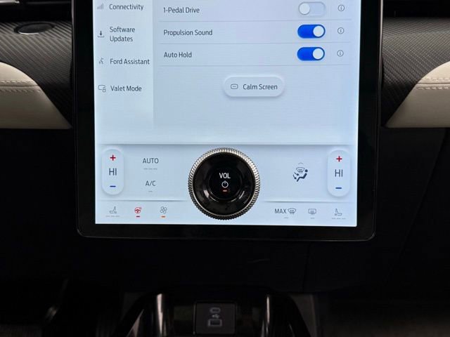 Used 2023 Ford Mustang Mach-E Premium image 27