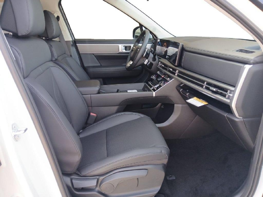 New 2026 Hyundai Santa Fe SEL FWD image 15