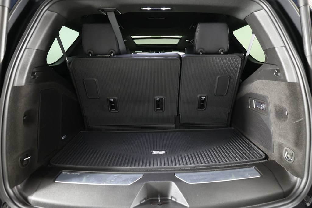 Used 2026 Cadillac Escalade Sport w/ Touring Package AWD/4WD image 13