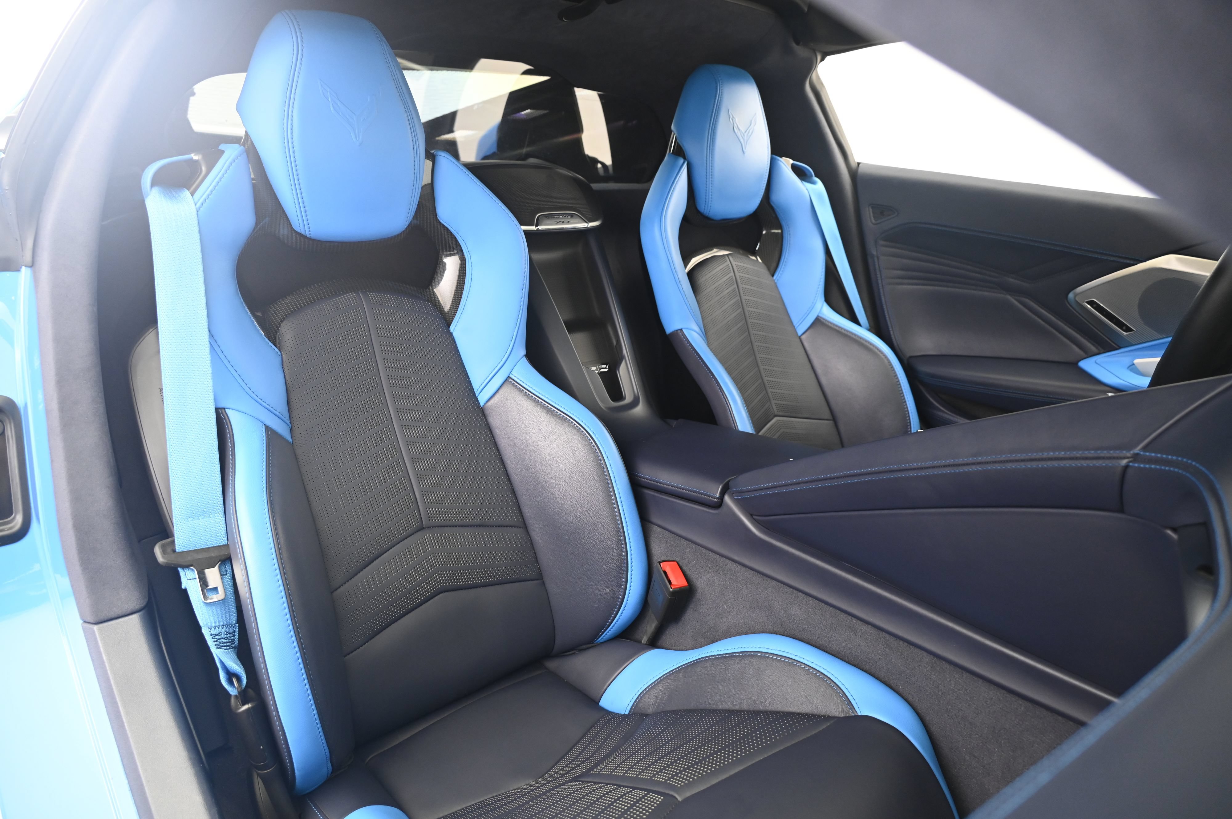 Used 2023 Chevrolet Corvette Z06 RWD image 21