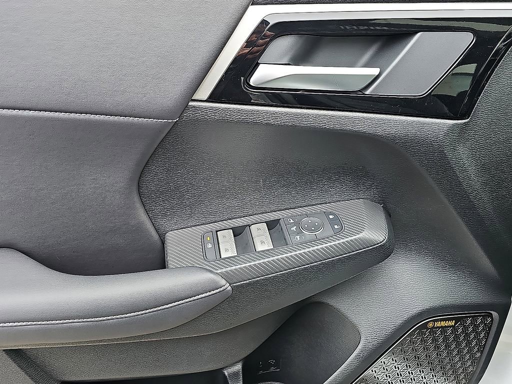 New 2026 Mitsubishi Outlander SE AWD/4WD image 8