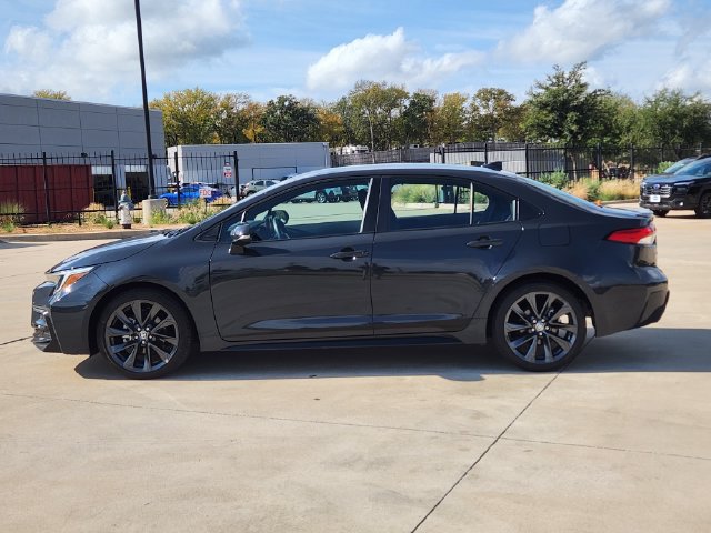 Used 2024 Toyota Corolla SE FWD image 4